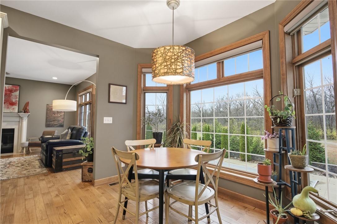 12511 Old State Road Charleston, IL 61920 - Photo 15 of 48