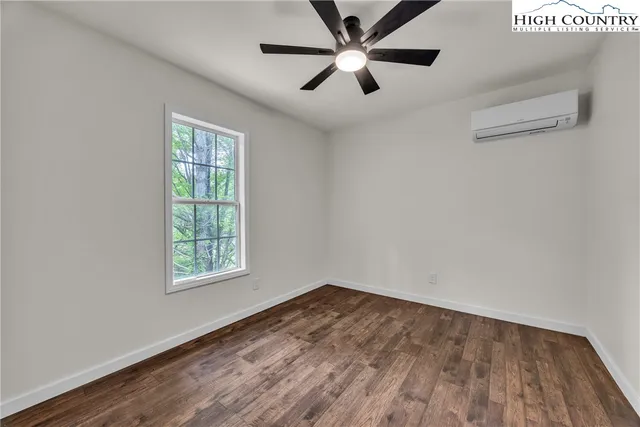 $425,000 | 510 Ford Street, West Jefferson, NC 28694