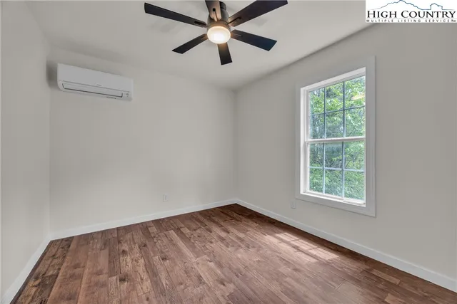 $425,000 | 510 Ford Street, West Jefferson, NC 28694