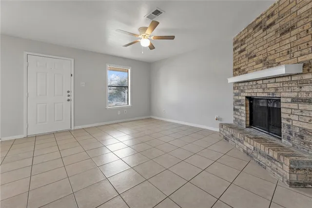 $1,195 | 713 San Benito Drive, College Station, TX 77845
