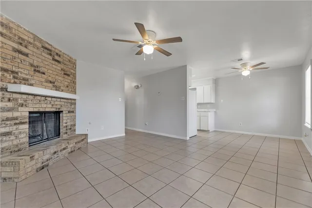 $1,195 | 713 San Benito Drive, College Station, TX 77845