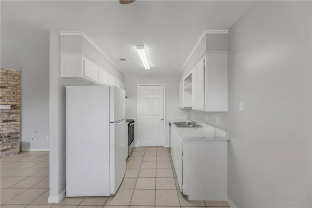 $1,195 | 713 San Benito Drive, College Station, TX 77845