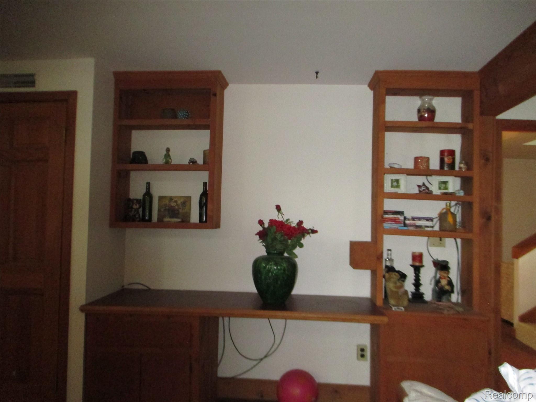 11685 Silver Lake Road Byron, MI 48418 - Photo 21 of 33 IMG_2810.JPG