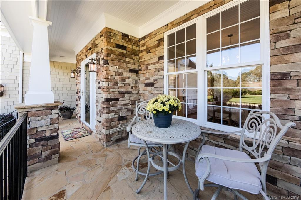 170 Canvasback Road Mooresville, NC 28117 - Photo 2 of 45 Gallery Image 2