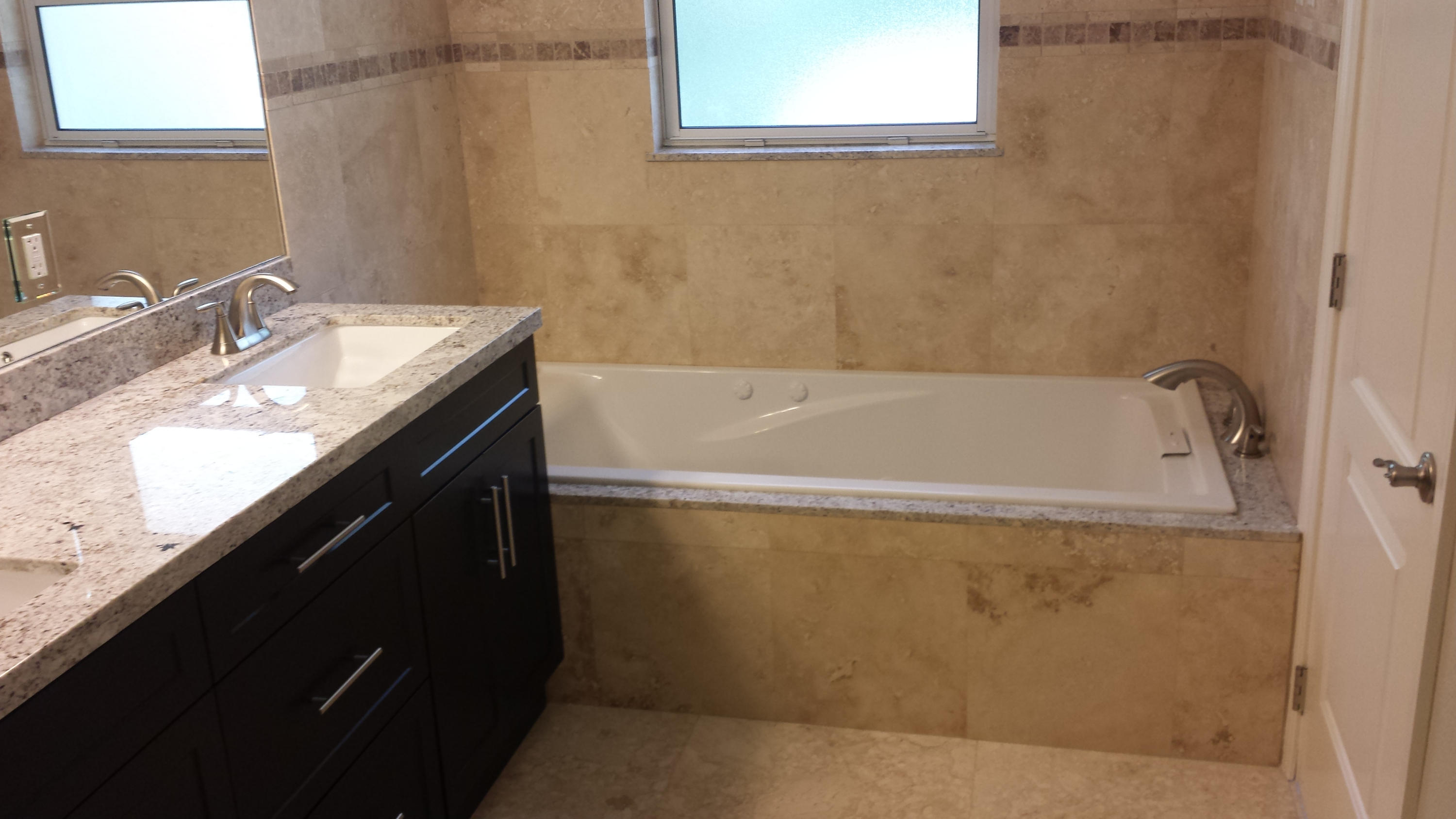 85 Island Drive South Ocean Ridge, FL 33435 - Photo 13 of 29 Island Bathroom Tub