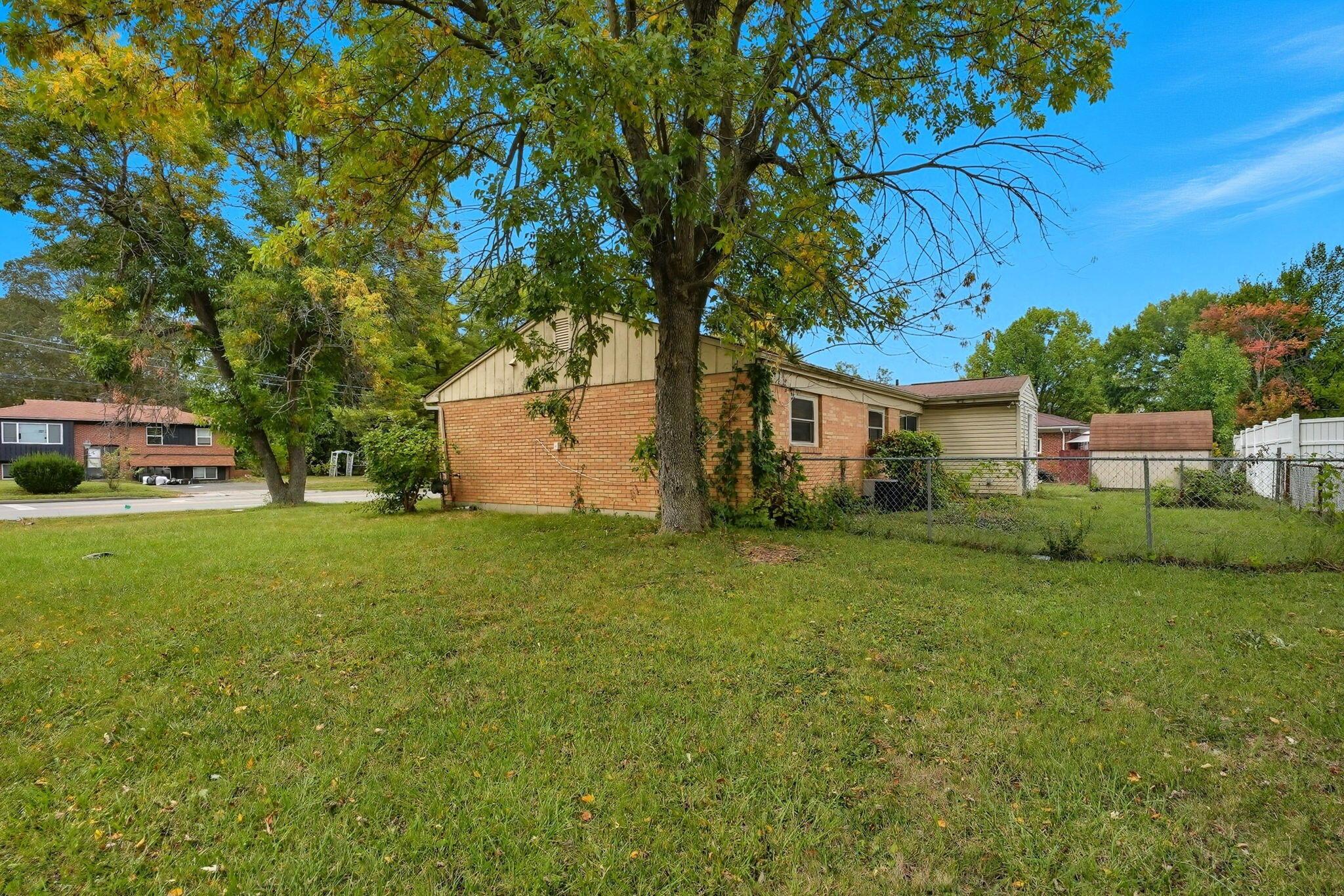 1634 South James Road Columbus, OH 43227 - Photo 21 of 25 21-web-or-mls-1634-s-james-rd