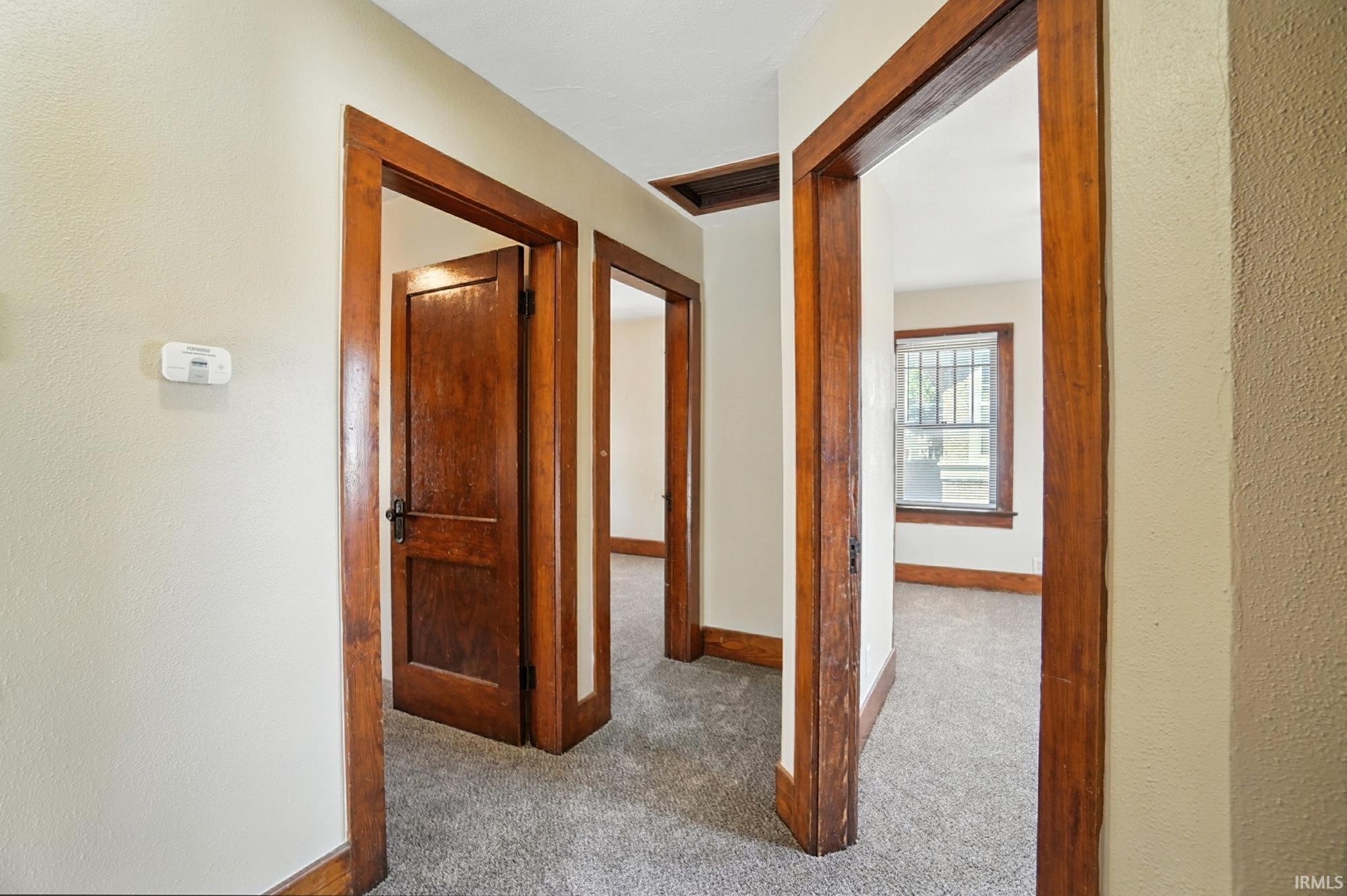 2911 Broadway Fort Wayne, IN 46807 - Photo 1 of 36