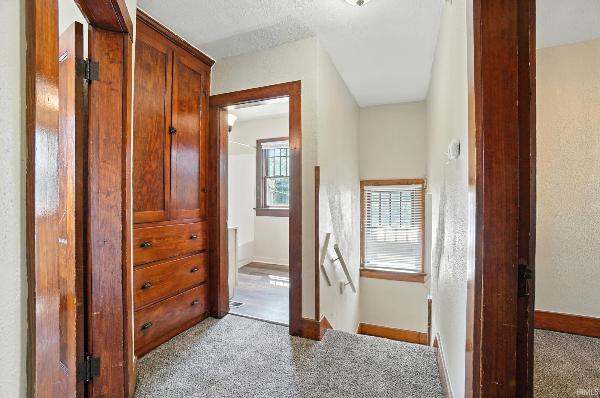 2911 Broadway Fort Wayne, IN 46807 - Photo 16 of 36