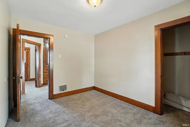 $143,900 | 2911 Broadway, Fort Wayne, IN 46807