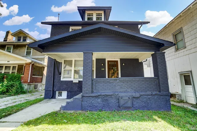 $143,900 | 2911 Broadway, Fort Wayne, IN 46807