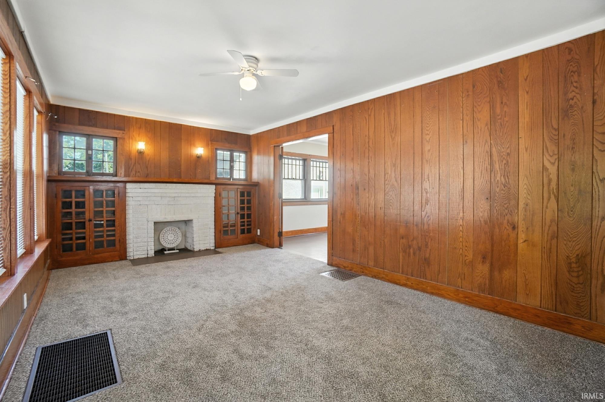 2911 Broadway Fort Wayne, IN 46807 - Photo 6 of 36