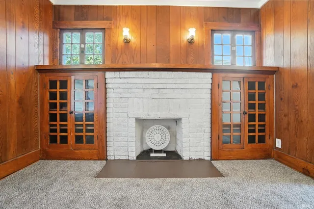 $143,900 | 2911 Broadway, Fort Wayne, IN 46807