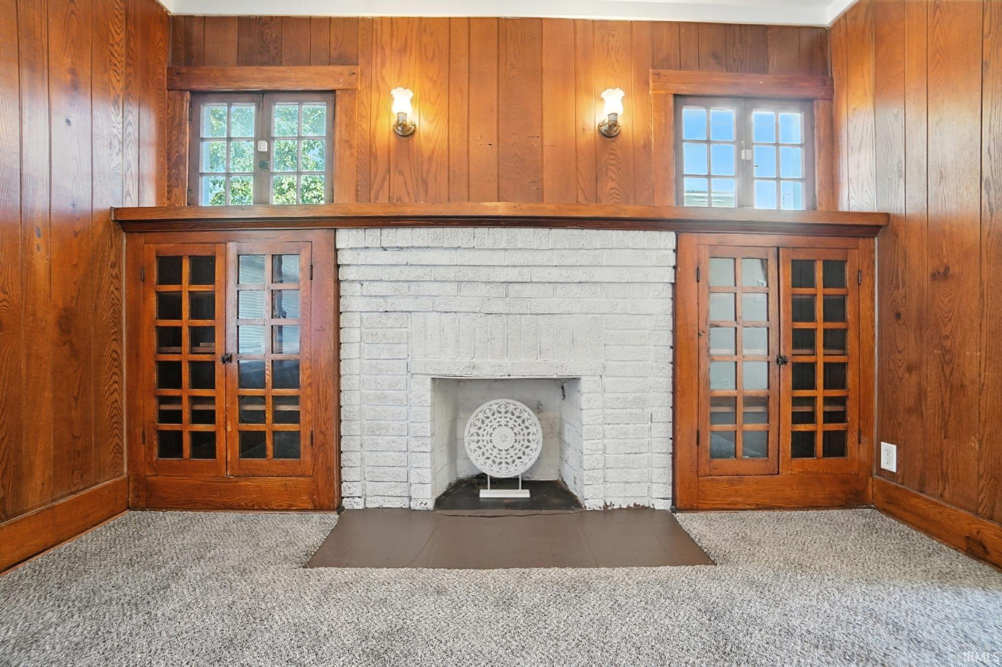 2911 Broadway Fort Wayne, IN 46807 - Photo 9 of 36