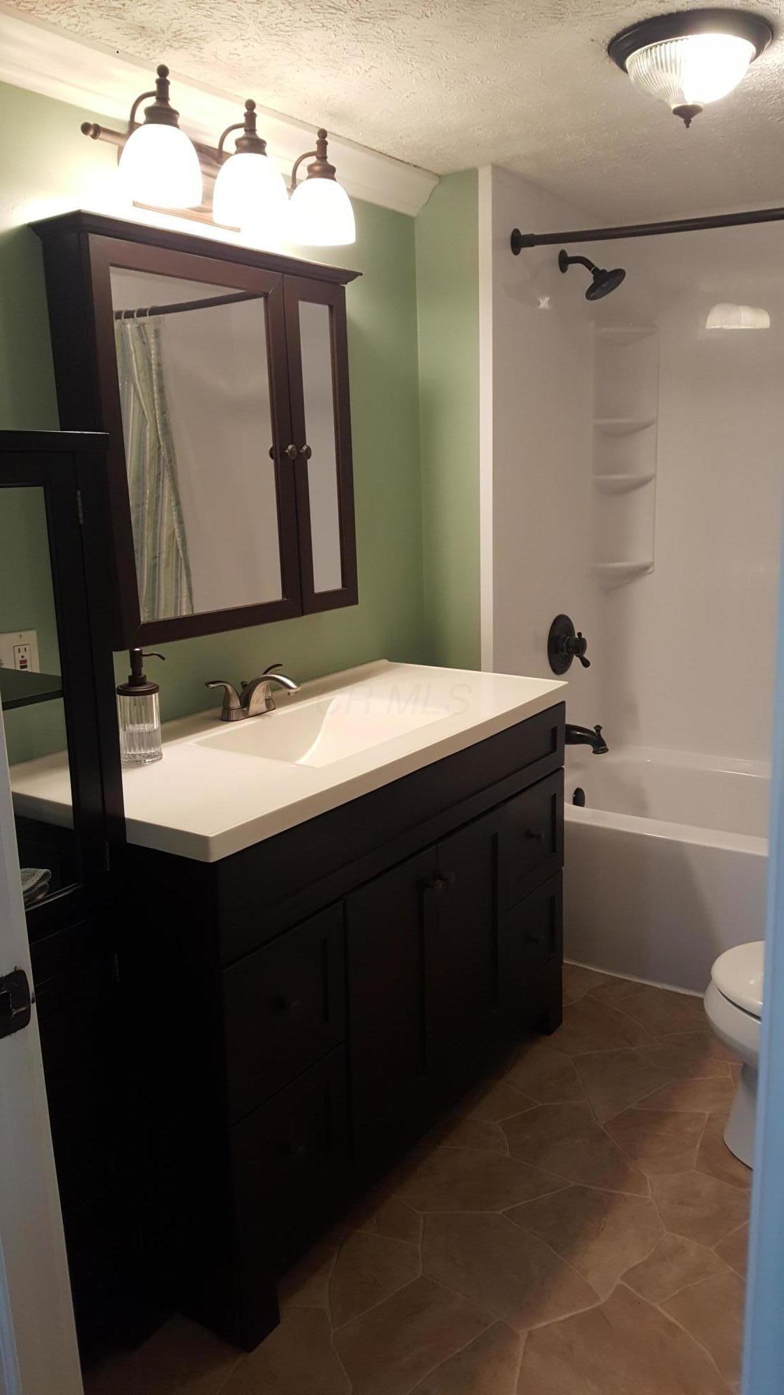 2846 Vanatta Road Centerburg, OH 43011 - Photo 16 of 31