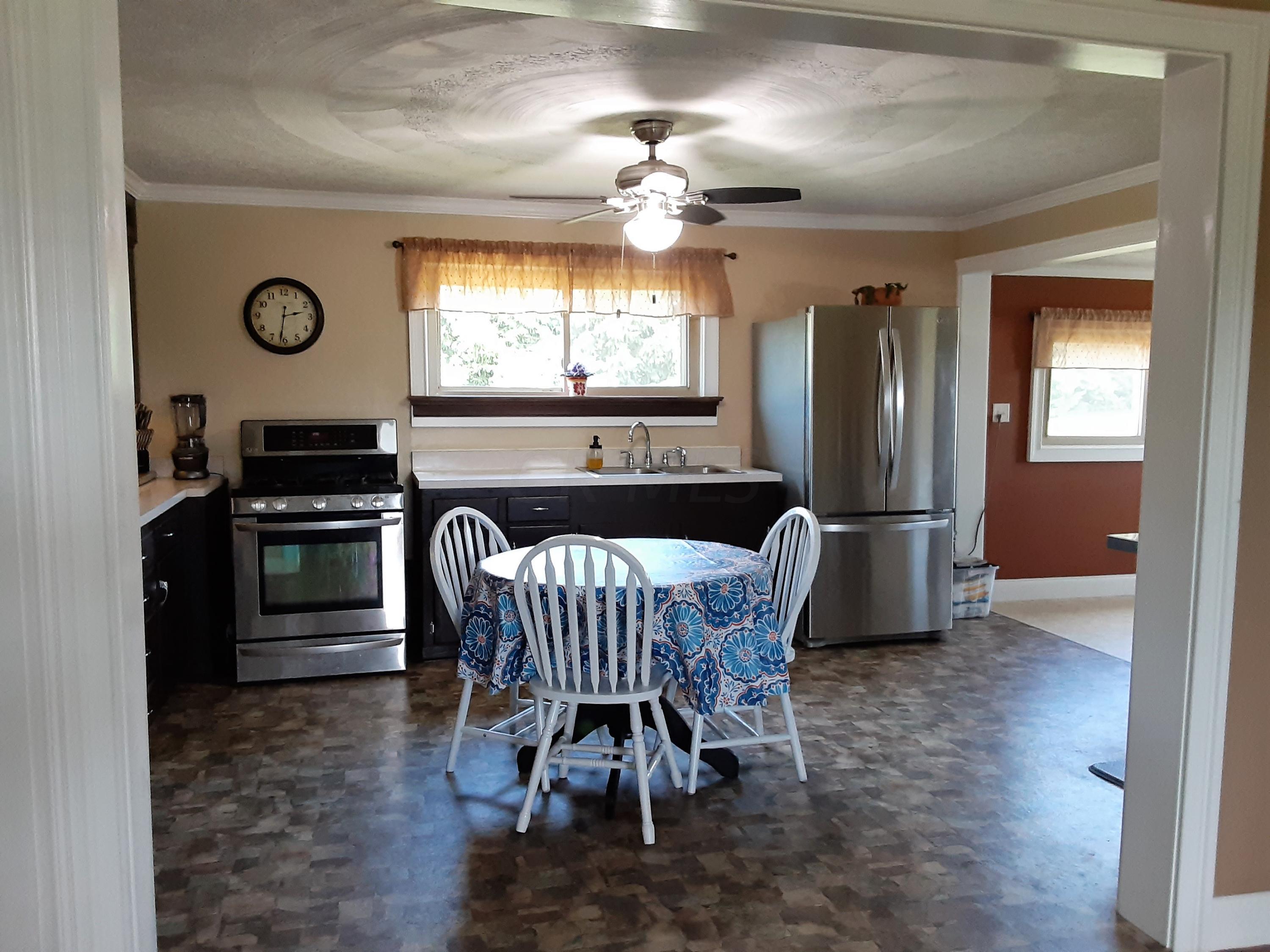 2846 Vanatta Road Centerburg, OH 43011 - Photo 2 of 31