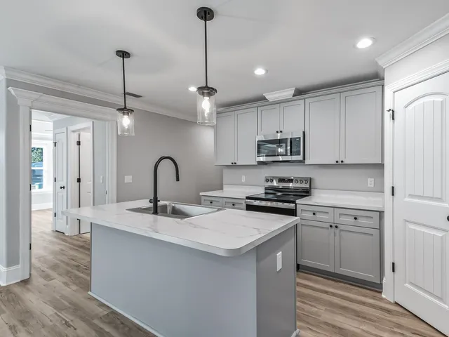 $209,900 | 27 Broken Bow Trail, Crawfordville, FL 32327