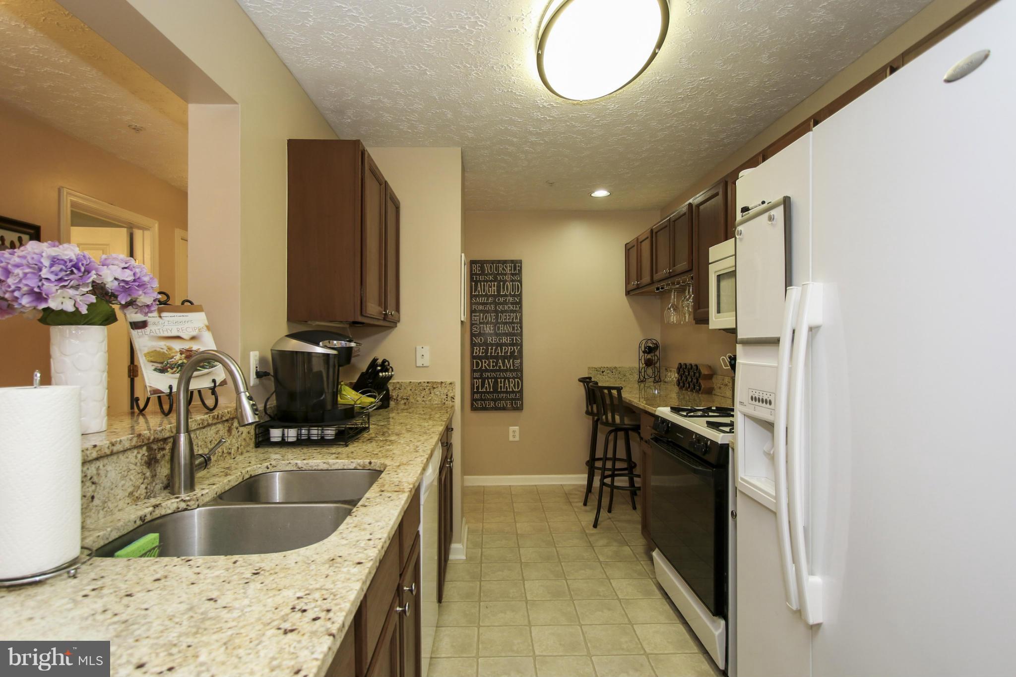 2054 Quaker Way, Unit 1 Annapolis, MD 21401 - Photo 19 of 29 Kitchen
