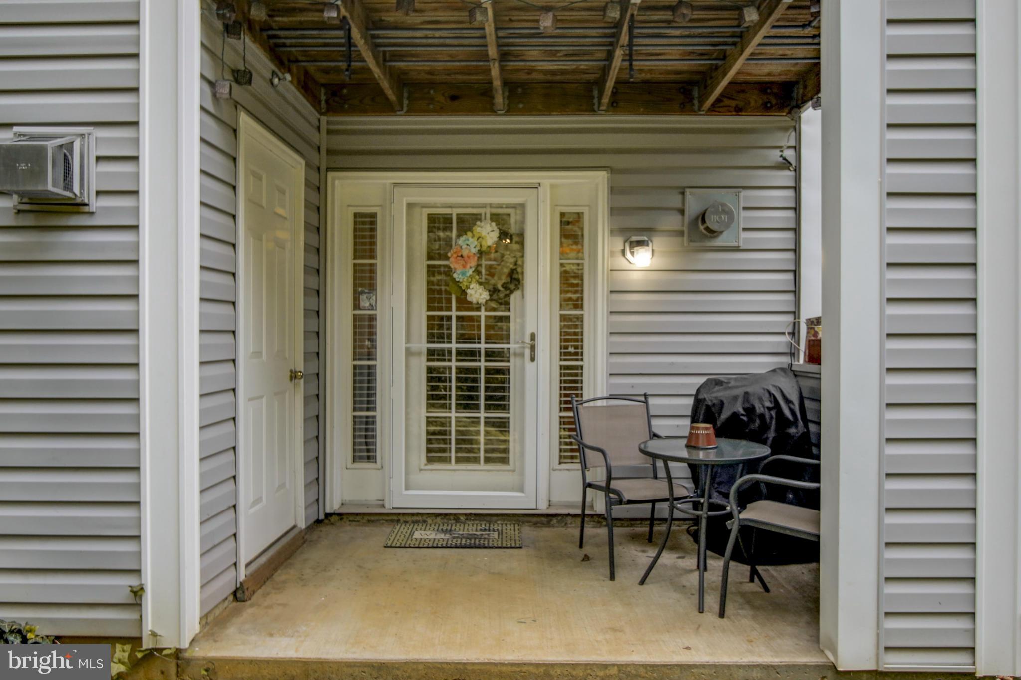 2054 Quaker Way, Unit 1 Annapolis, MD 21401 - Photo 5 of 29 Exterior (Rear)