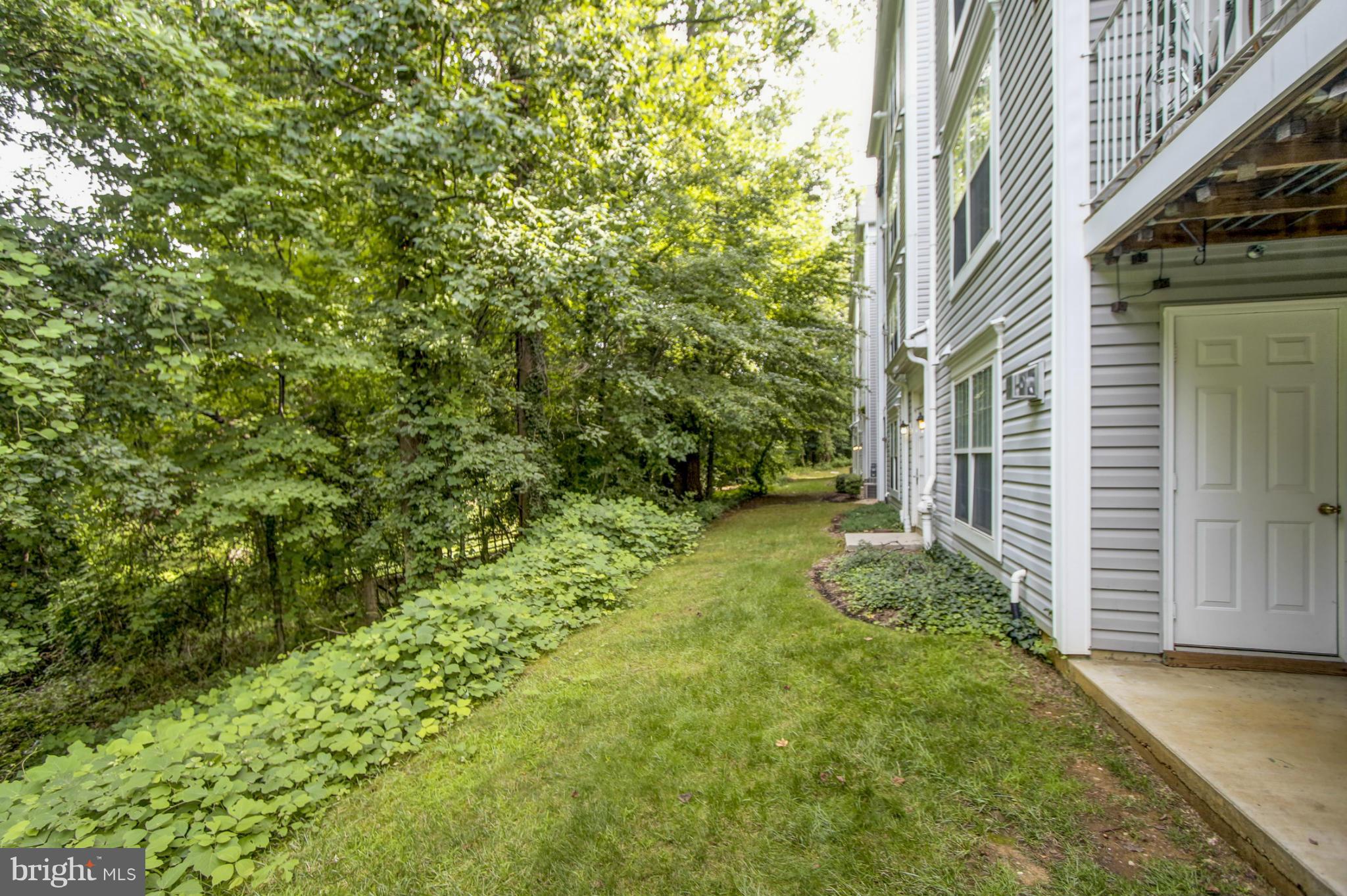 2054 Quaker Way, Unit 1 Annapolis, MD 21401 - Photo 7 of 29 Exterior (Rear)