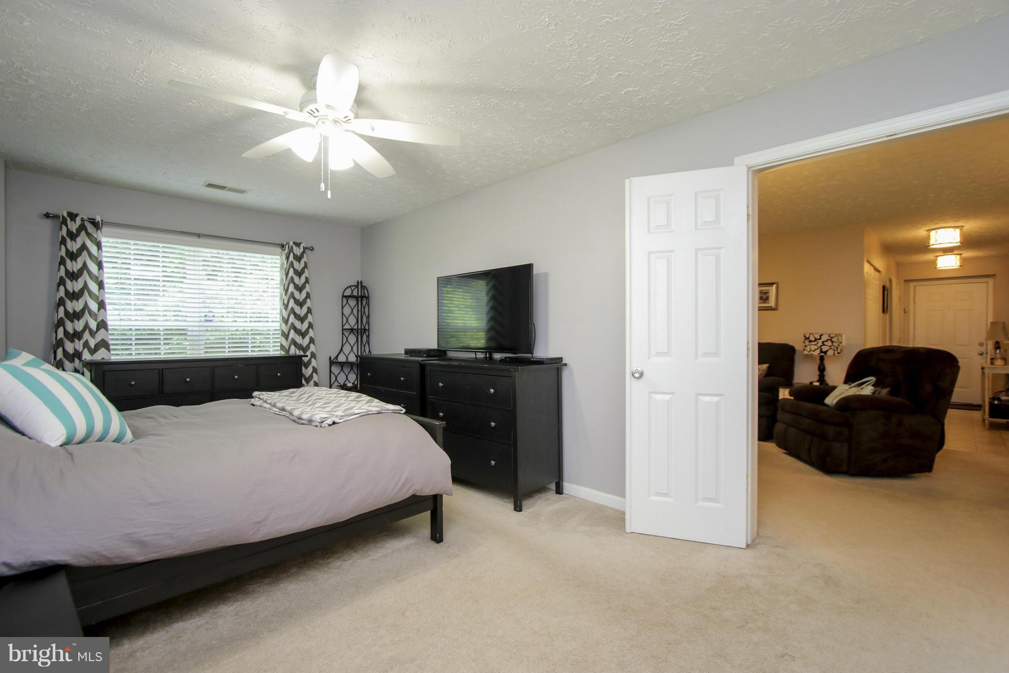 2054 Quaker Way, Unit 1 Annapolis, MD 21401 - Photo 10 of 29 Bedroom (Master)