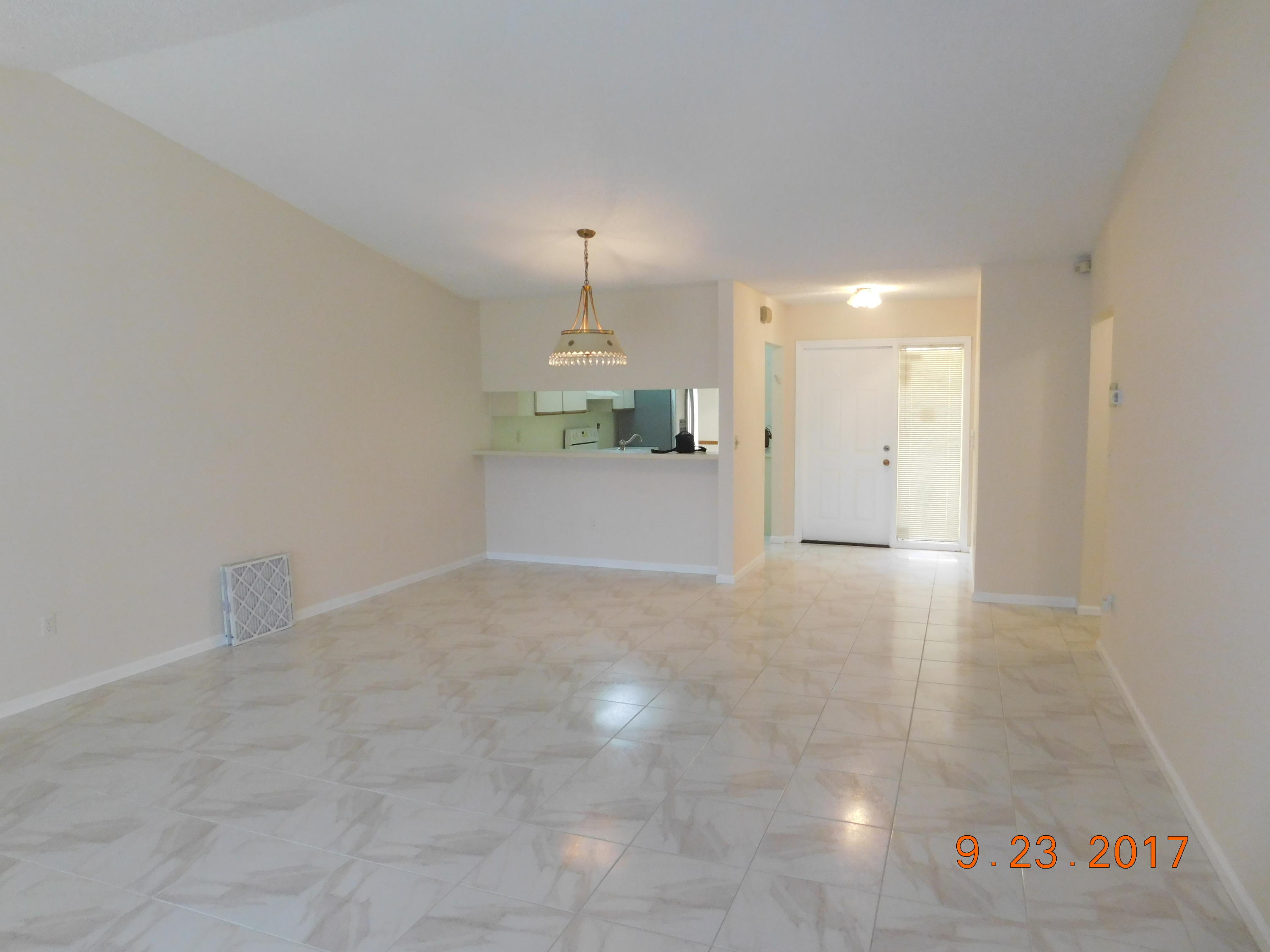 20004 Rima Circle Boca Raton, FL 33434 - Photo 6 of 31 DSCN1988