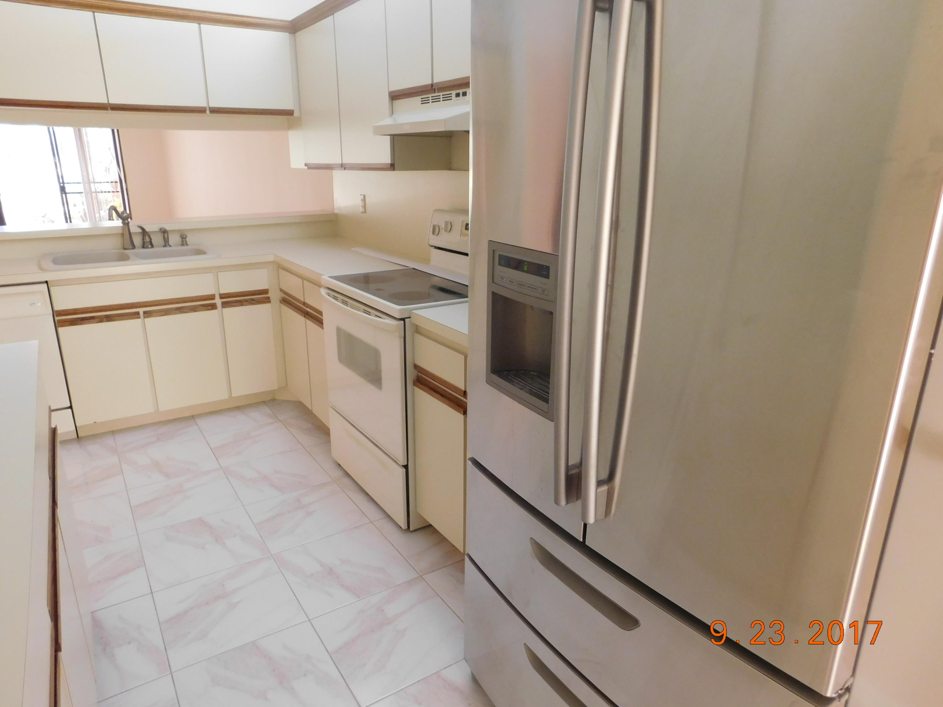 20004 Rima Circle Boca Raton, FL 33434 - Photo 9 of 31 DSCN2007