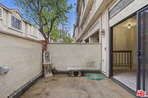 a view of an entryway door of the house