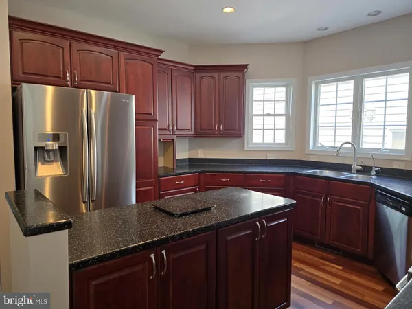 $2,300 | 13 Front Street, Wyoming, DE 19934