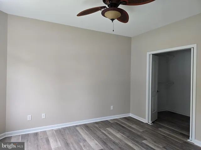 $2,400 | 13 Front Street, Wyoming, DE 19934