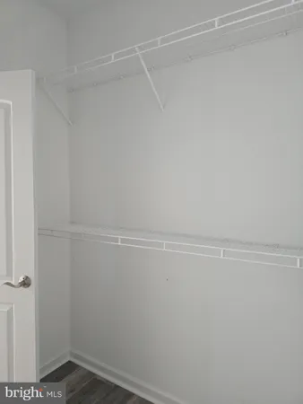 $2,300 | 13 Front Street, Wyoming, DE 19934