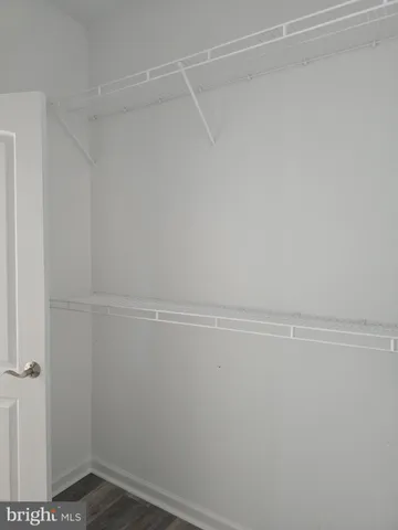 $2,400 | 13 Front Street, Wyoming, DE 19934