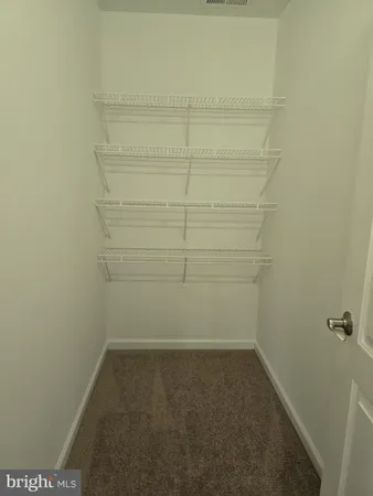 $2,300 | 13 Front Street, Wyoming, DE 19934