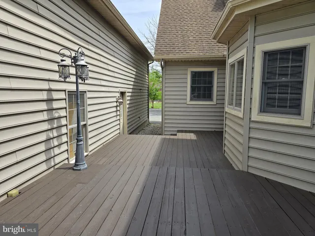 $2,400 | 13 Front Street, Wyoming, DE 19934