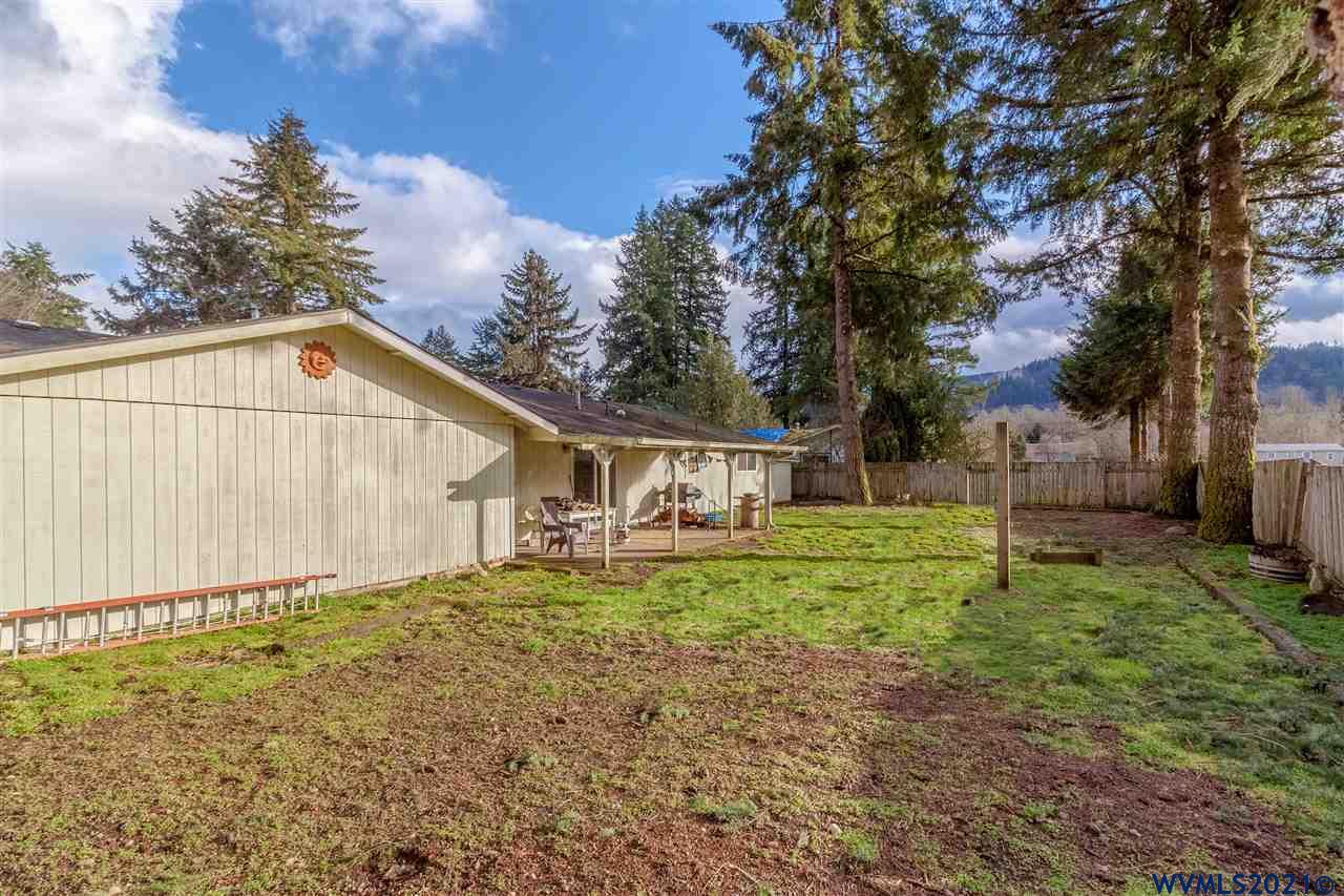 45946 River Loop Lyons, OR 97358 - Photo 19 of 20 Gallery Image 19