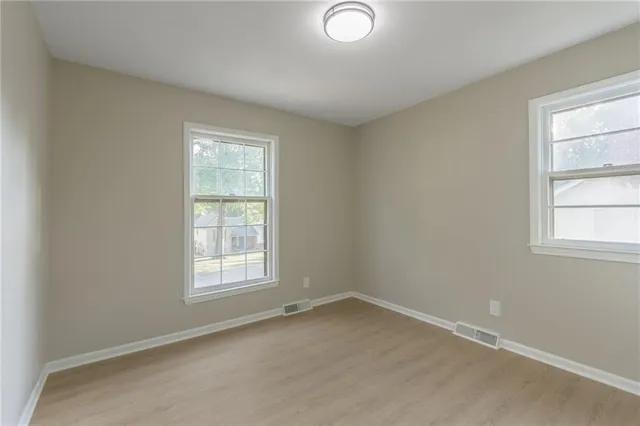 $345,000 | 3600 Northeast 76th Terrace, Gladstone, MO 64119