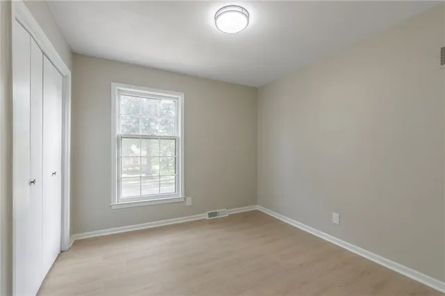 $345,000 | 3600 Northeast 76th Terrace, Gladstone, MO 64119