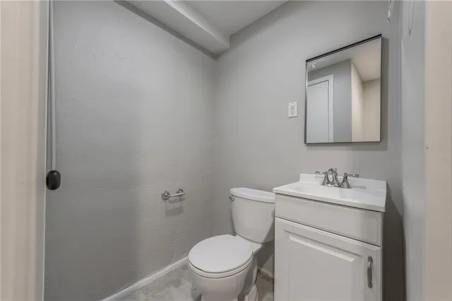 $345,000 | 3600 Northeast 76th Terrace, Gladstone, MO 64119