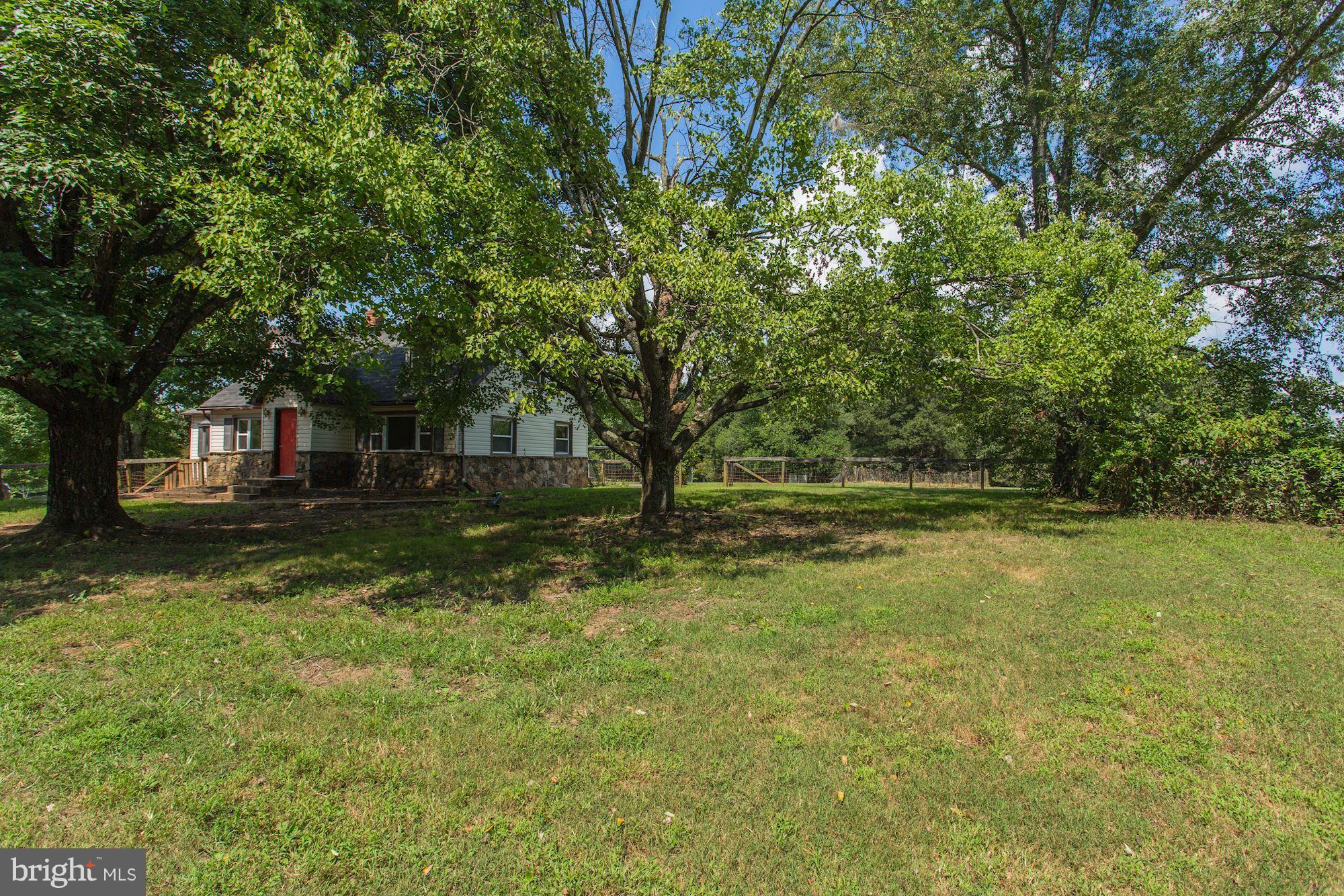 4268 Razor Hill Road Bealeton, VA 22712 - Photo 3 of 30 Exterior (Front)