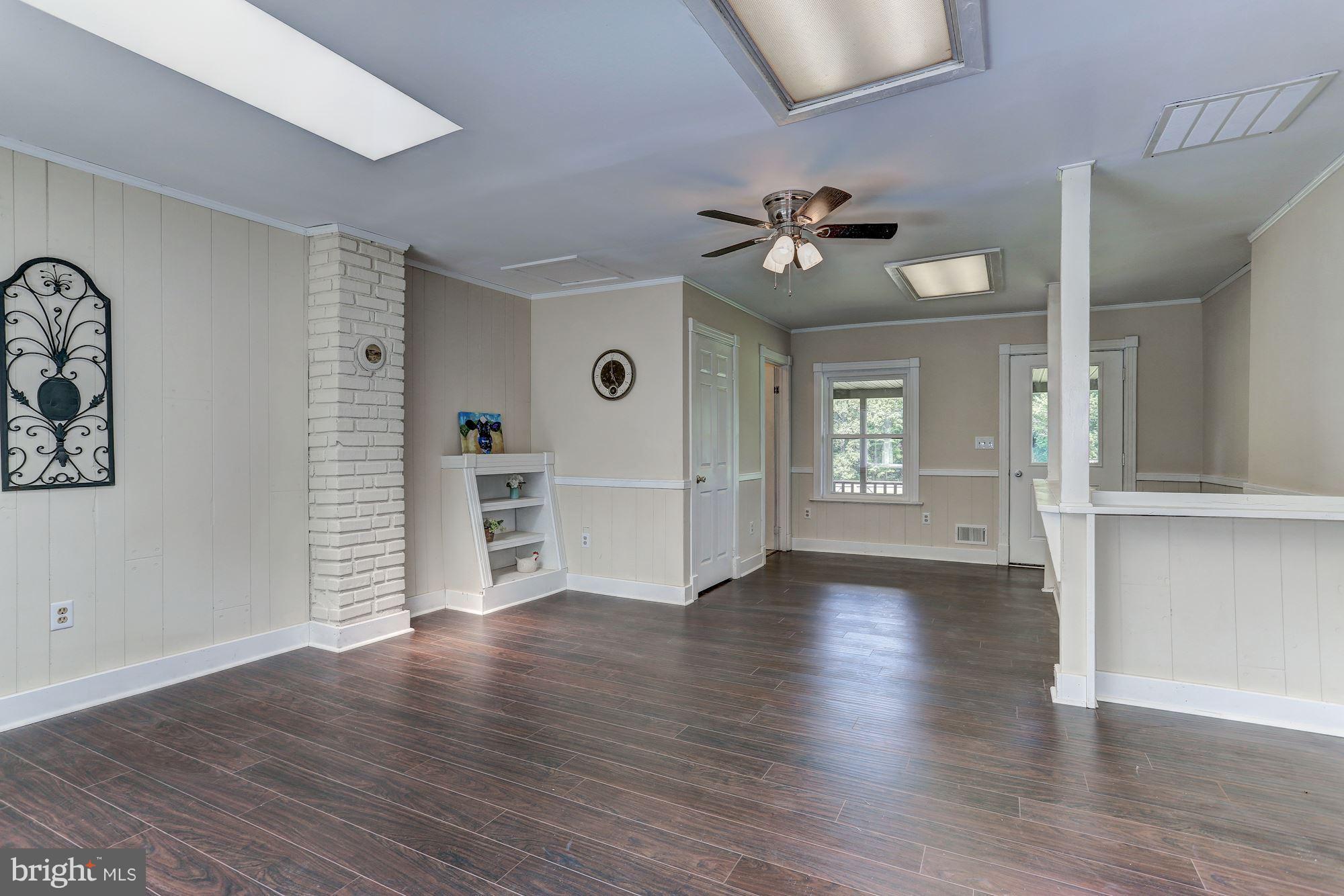 4268 Razor Hill Road Bealeton, VA 22712 - Photo 4 of 30 Family Room