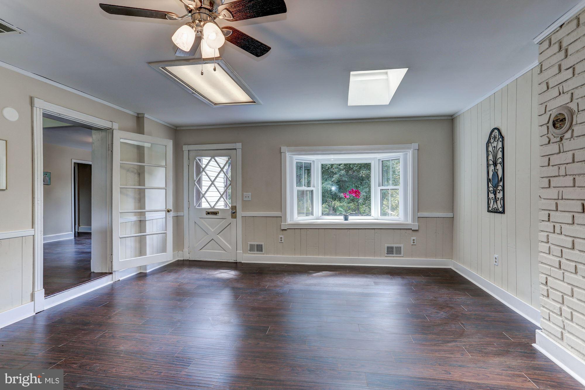 4268 Razor Hill Road Bealeton, VA 22712 - Photo 6 of 30 Family Room