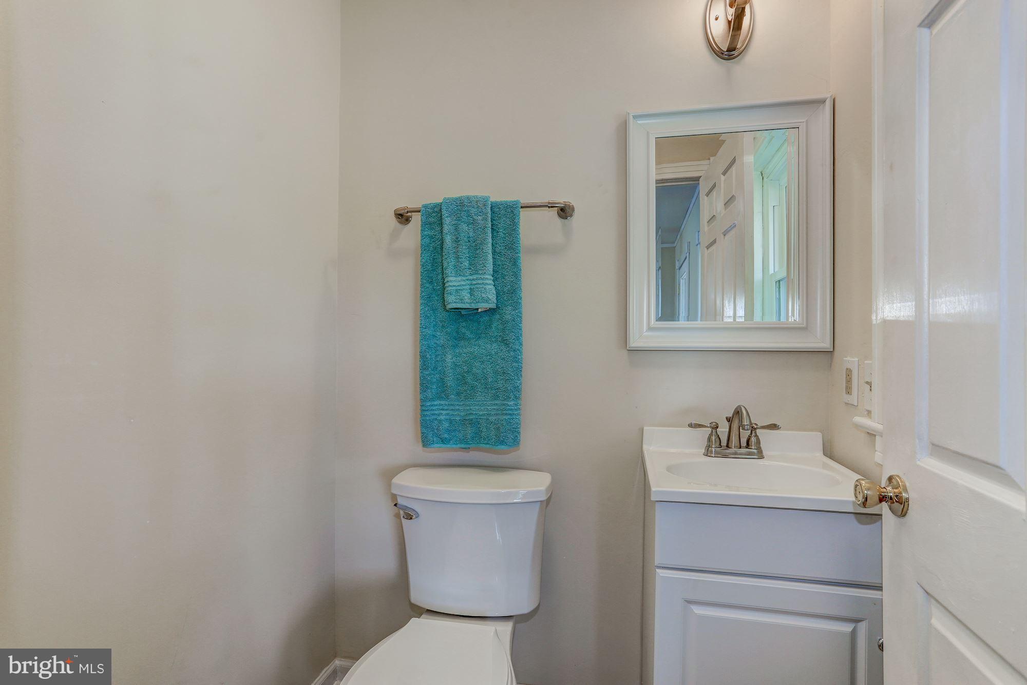 4268 Razor Hill Road Bealeton, VA 22712 - Photo 7 of 30 Bath