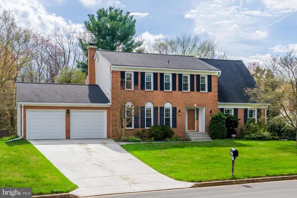 $1,200,000 | 10417 Silk Oak Drive, Vienna, VA 22182