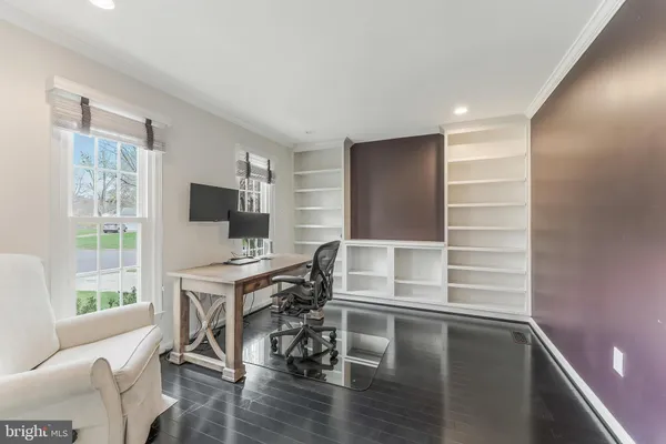 $1,200,000 | 10417 Silk Oak Drive, Vienna, VA 22182