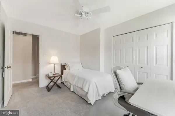 $1,200,000 | 10417 Silk Oak Drive, Vienna, VA 22182