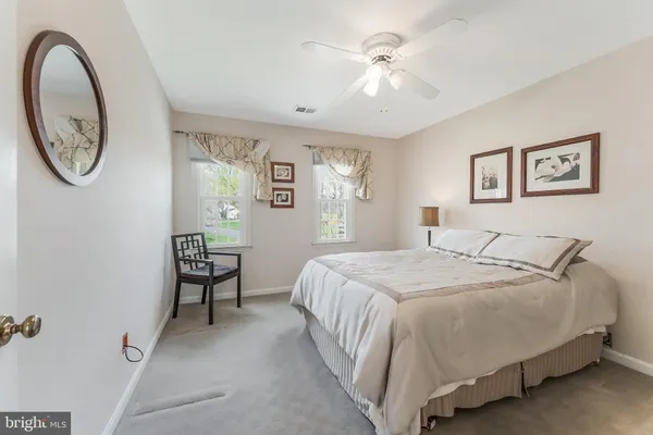 $1,200,000 | 10417 Silk Oak Drive, Vienna, VA 22182