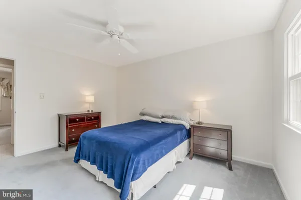 $1,200,000 | 10417 Silk Oak Drive, Vienna, VA 22182