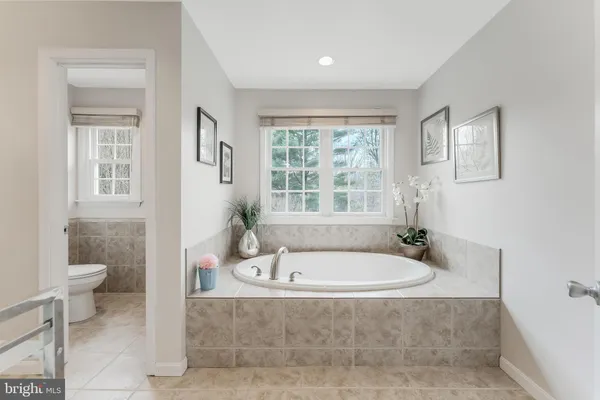 $1,200,000 | 10417 Silk Oak Drive, Vienna, VA 22182