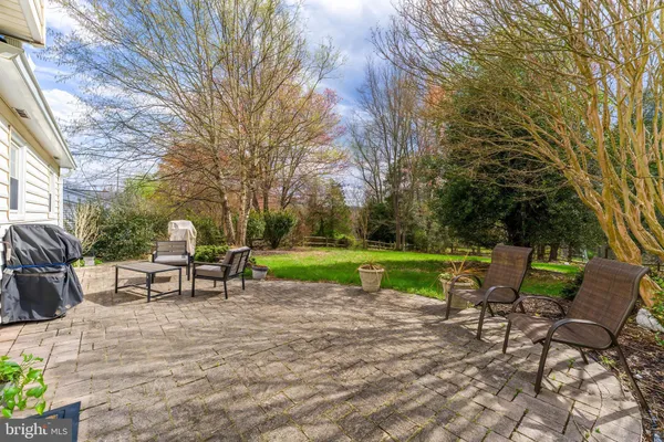 $1,200,000 | 10417 Silk Oak Drive, Vienna, VA 22182