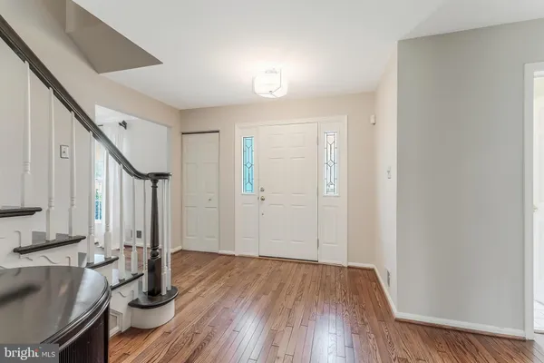 $1,200,000 | 10417 Silk Oak Drive, Vienna, VA 22182