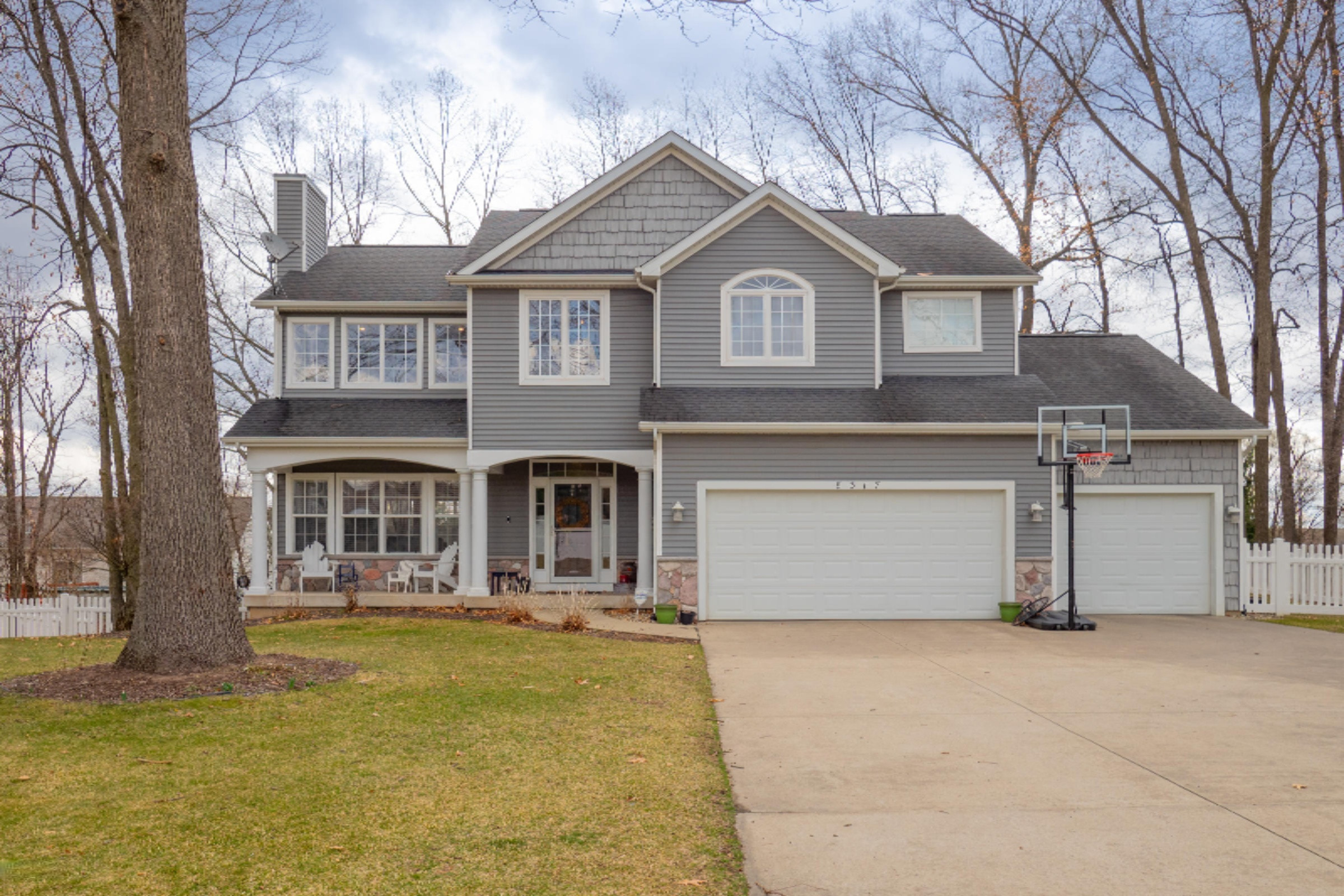 8317 Charlevoix Street Kalamazoo, MI 49009 - Photo 2 of 34 8317 Charlevoix-102